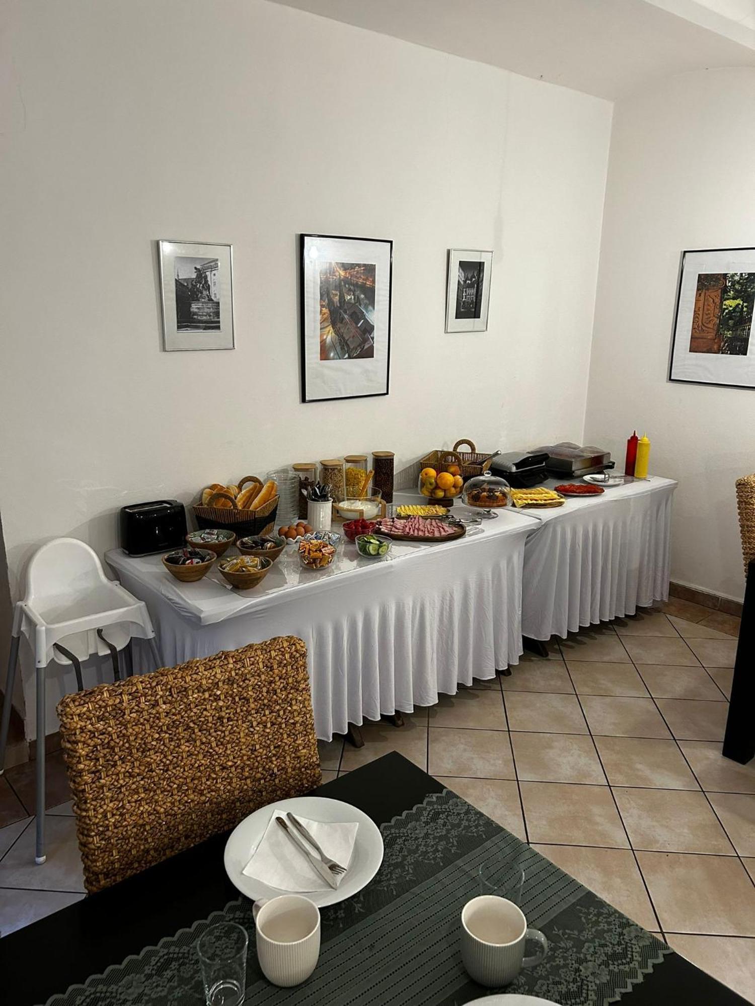 Pension U Jakuba Olomouc Buitenkant foto